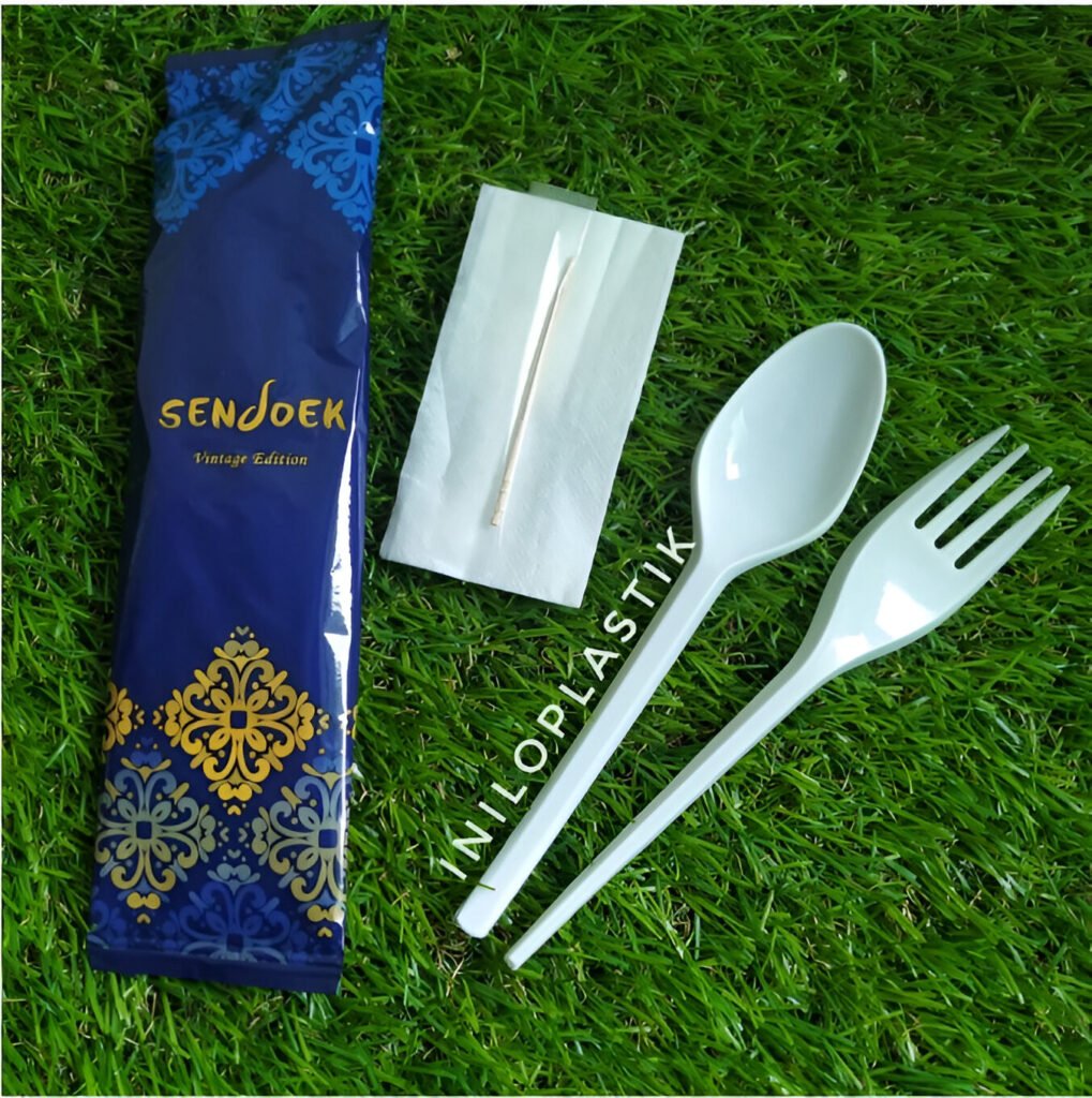 Sendok Set merk Sendoek Biru (25 Pcs) - iniloplastik.com
